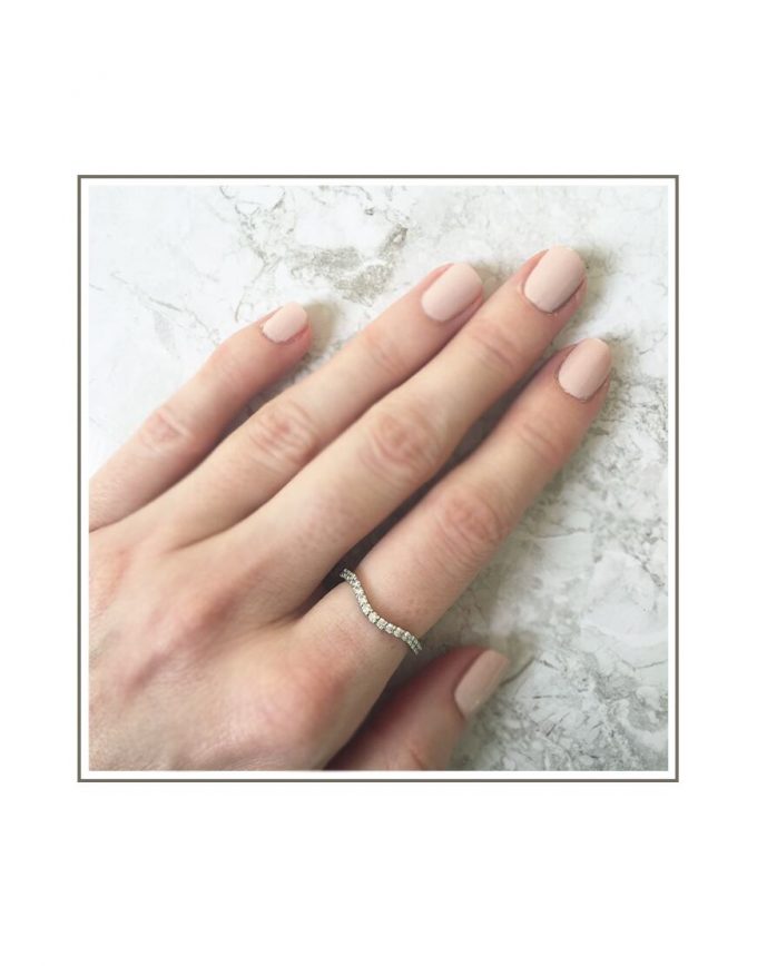 9ct White Gold Curved Diamond Band